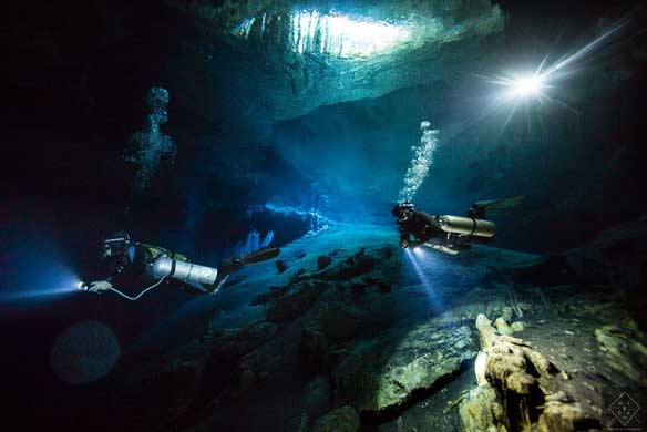 scuba diving nissi beach